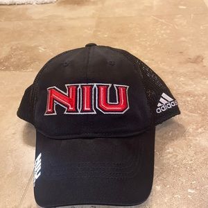 Men’s Adidas S/M NIU Trucker Hat